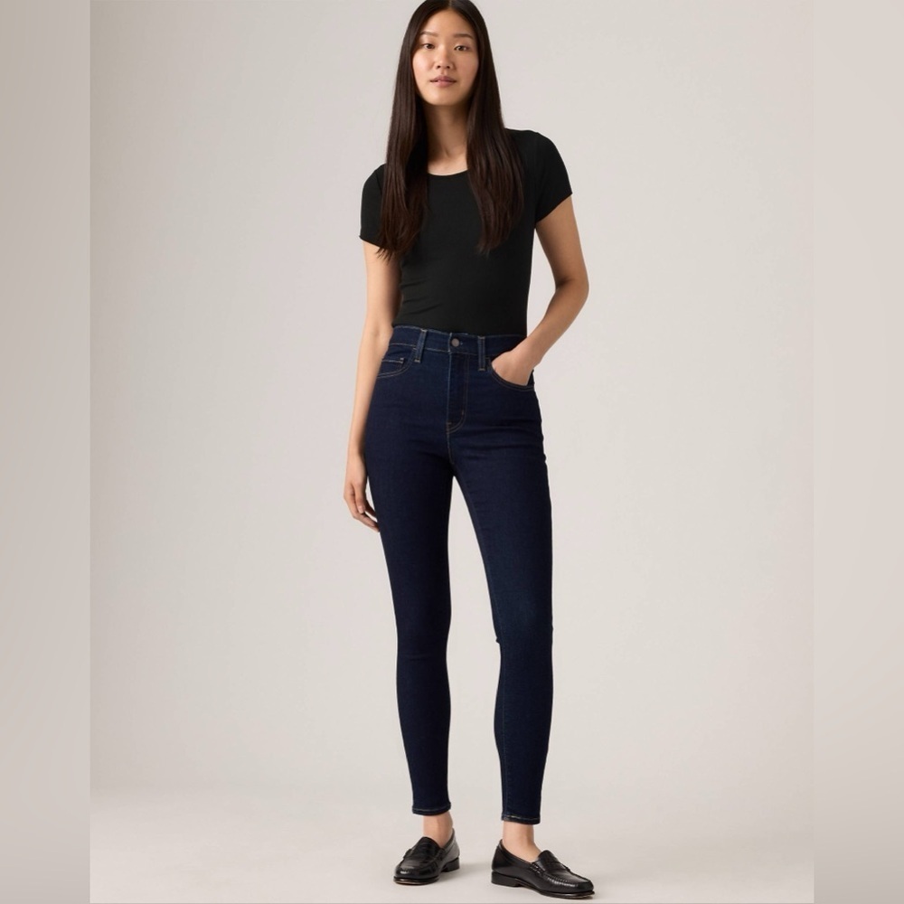 Levi's Women's 720 High Rise Super Skinny Jeans Size‎ 12/31